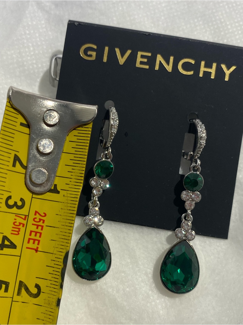 Givenchy earrings - Picture 6 of 7